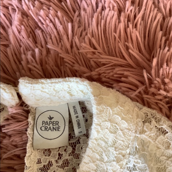 Paper Crane Cream lace tank top - Picture 3 of 3